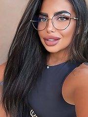 Fresh slut loves a big boner very much