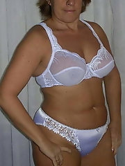 Older cuties are baring it all on picture