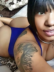 Classy-looking M-I-L-Fs are showing their sexy body on photo