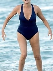 Amateur old lasses get ready for sex