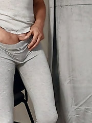 Older damsels are having sex with their boyfriends